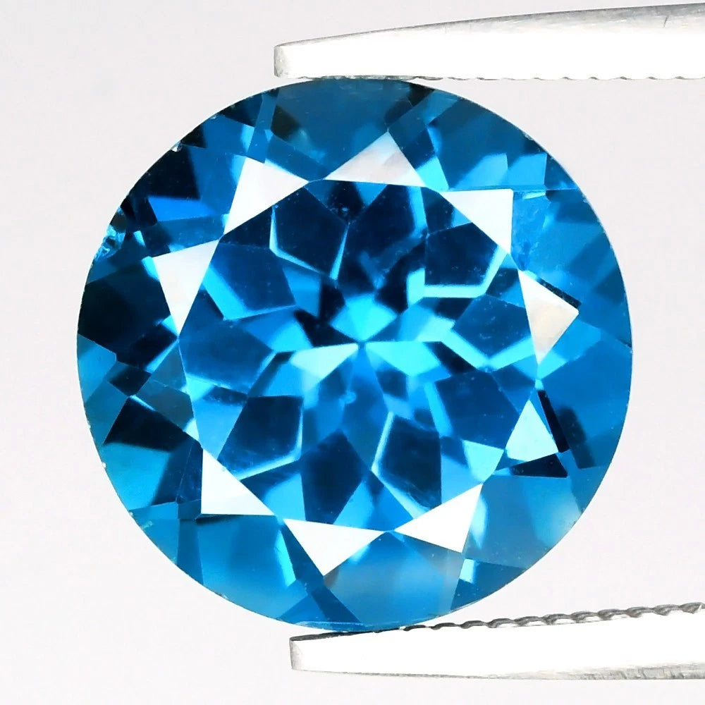 3.89ct VS Round Natural London Blue Topaz