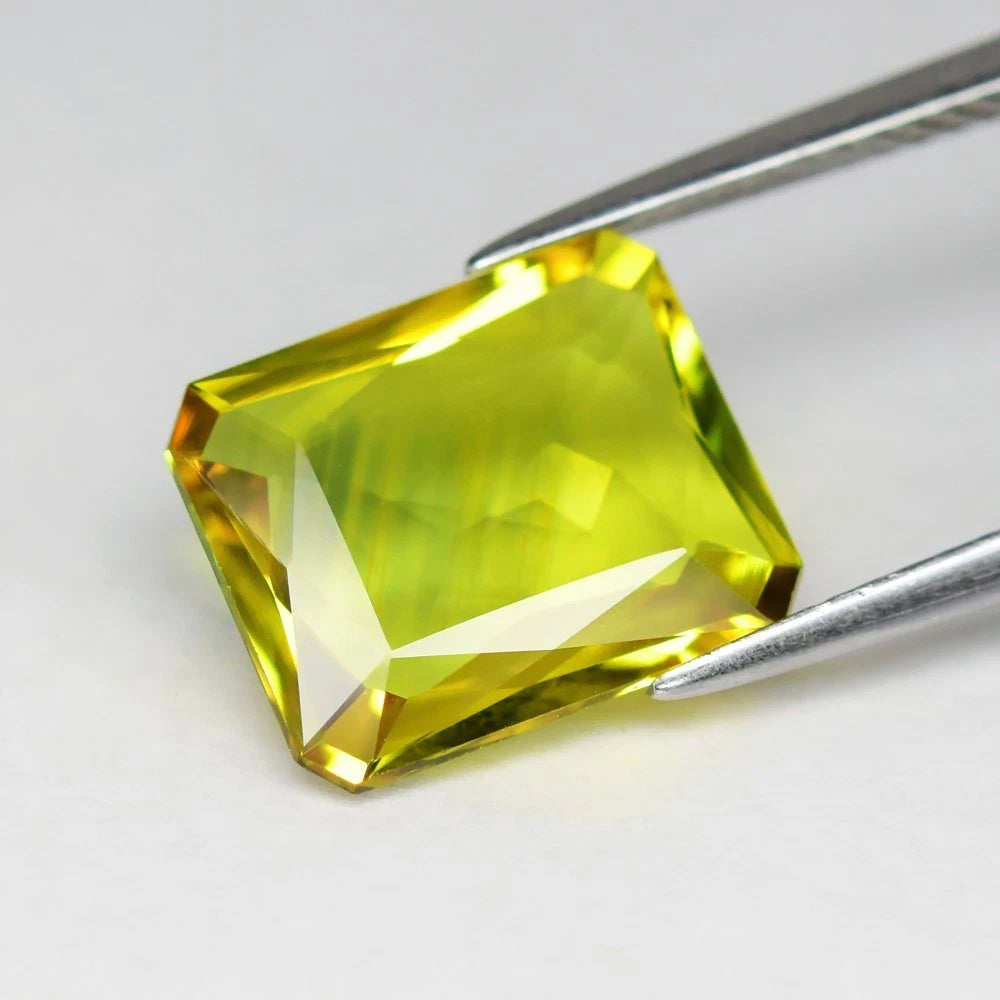 3.77ct VS Octagon Natural Greenish Yellow Sapphire - Unheated, GLC Certified - photo 2