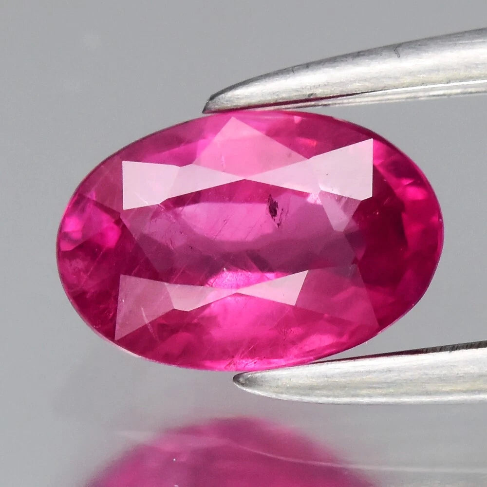 0.60ct 6x4mm Oval Unheated Pink Sapphire Gemstone, Mozambique
