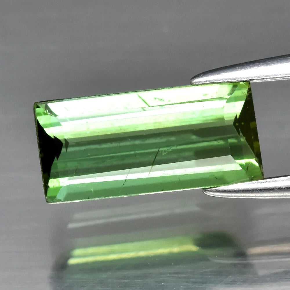 1.08ct 9.3x4.5mm Baguette Natural Unheated Green Tourmaline, Mozambique