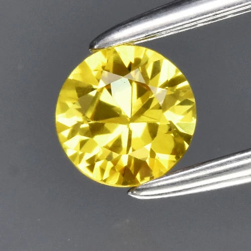 0.27ct 4mm VVS Round Brilliant Yellow Sapphire Gemstone, Thailand