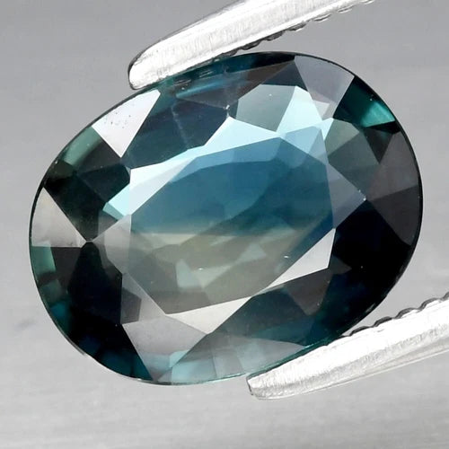 1.29ct 8x6mm VS Oval Unheated Light Green-Blue Sapphire Gemstone, Australia