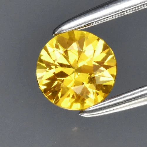 0.27ct 4mm VS Round Brilliant Yellow Sapphire Gemstone, Thailand