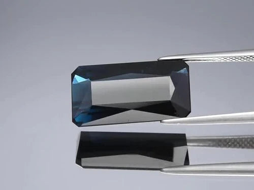 CERTIFICATE Incl.*8.15ct VS Octagon Natural Greenish Blue Indicolite Tourmaline - Video 1 of 1