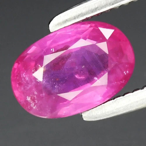 0.79ct 6.2x4.2mm Oval Unheated Purplish Pink Sapphire Gemstone, Africa