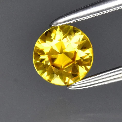0.29ct 4mm VS Round Brilliant Yellow Sapphire Gemstone, Thailand