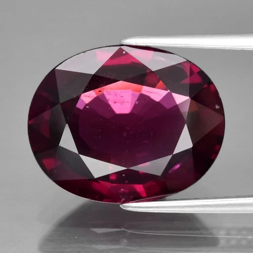 7.19ct 14x11.3mm Oval Natural Pinkish Purple Rhodolite Garnet, Madagascar