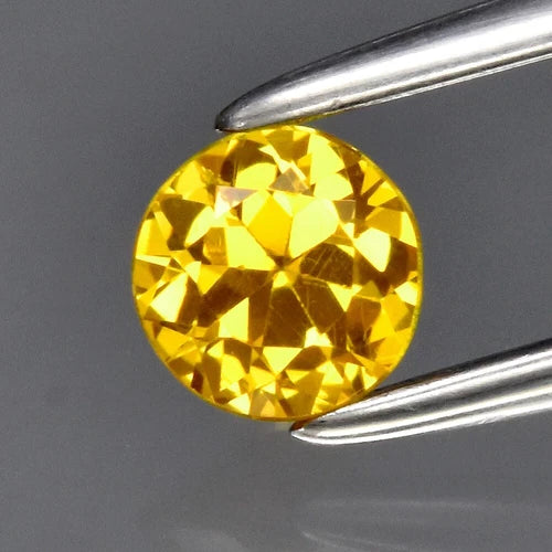 0.28ct 3.8mm VS Round Brilliant Yellow Sapphire Gemstone, Thailand