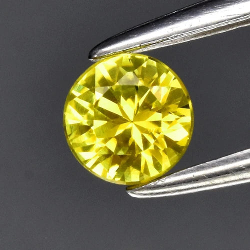 0.28ct 4mm VS Round Brilliant Yellow Sapphire Gemstone, Thailand