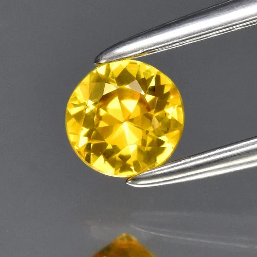 0.29ct 4mm VS Round Brilliant Yellow Sapphire Gemstone, Thailand