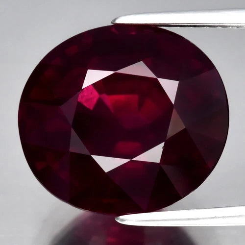 Big! 11.14ct 12.7x11.6mm VS Oval Natural Reddish Purple Rhodolite Garnet