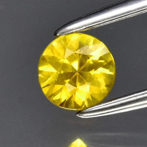 0.33ct 4mm VS Round Brilliant Yellow Sapphire Gemstone, Thailand