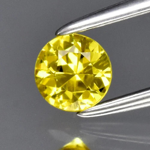 0.30ct 4mm VS Round Brilliant Yellow Sapphire Gemstone, Thailand