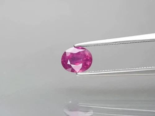 CERTIFICATE Incl.* 0.90ct Oval Pink Sapphire Gemstone Mozambique *Heated - Video 1 of 1