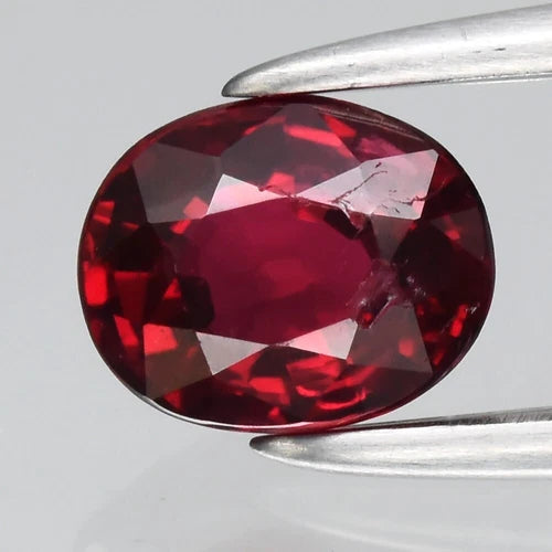 0.52ct 5.2x4.2mm VS Oval Natural Purplish Red Spinel Gemstone, Myanmar