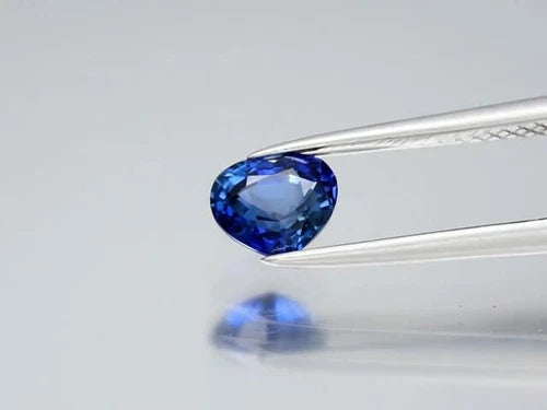 AIGS CERTIFICATE Incl.* 0.90ct VVS Heart Natural Blue Sapphire Gemstone, Heated - Video 1 of 1