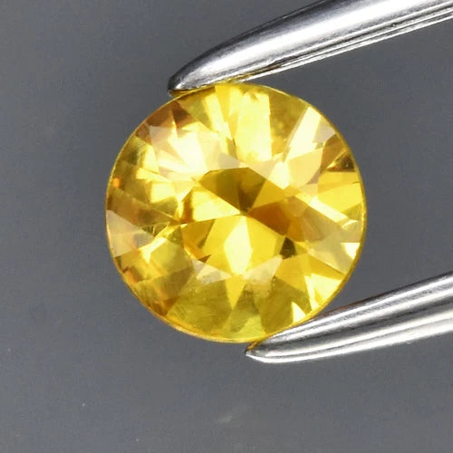 0.29ct 4mm VS Round Brilliant Yellow Sapphire Gemstone Thailand, Dazzling!