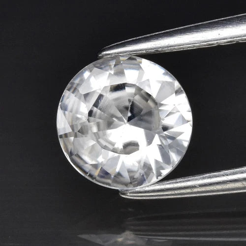 0.91ct 6mm VVS Round Brilliant Natural Gentle Heat White Zircon, Africa