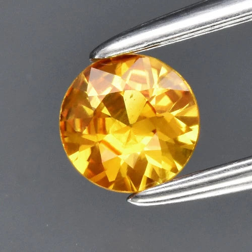 0.25ct 4mm VS Round Brilliant Yellow Sapphire Gemstone, Thailand