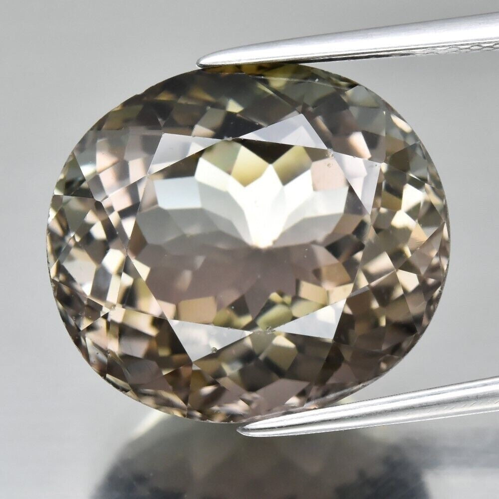 Big! 12.67ct 15x13.4mm VS Oval Natural Unheated Green Tourmaline, Mozambique