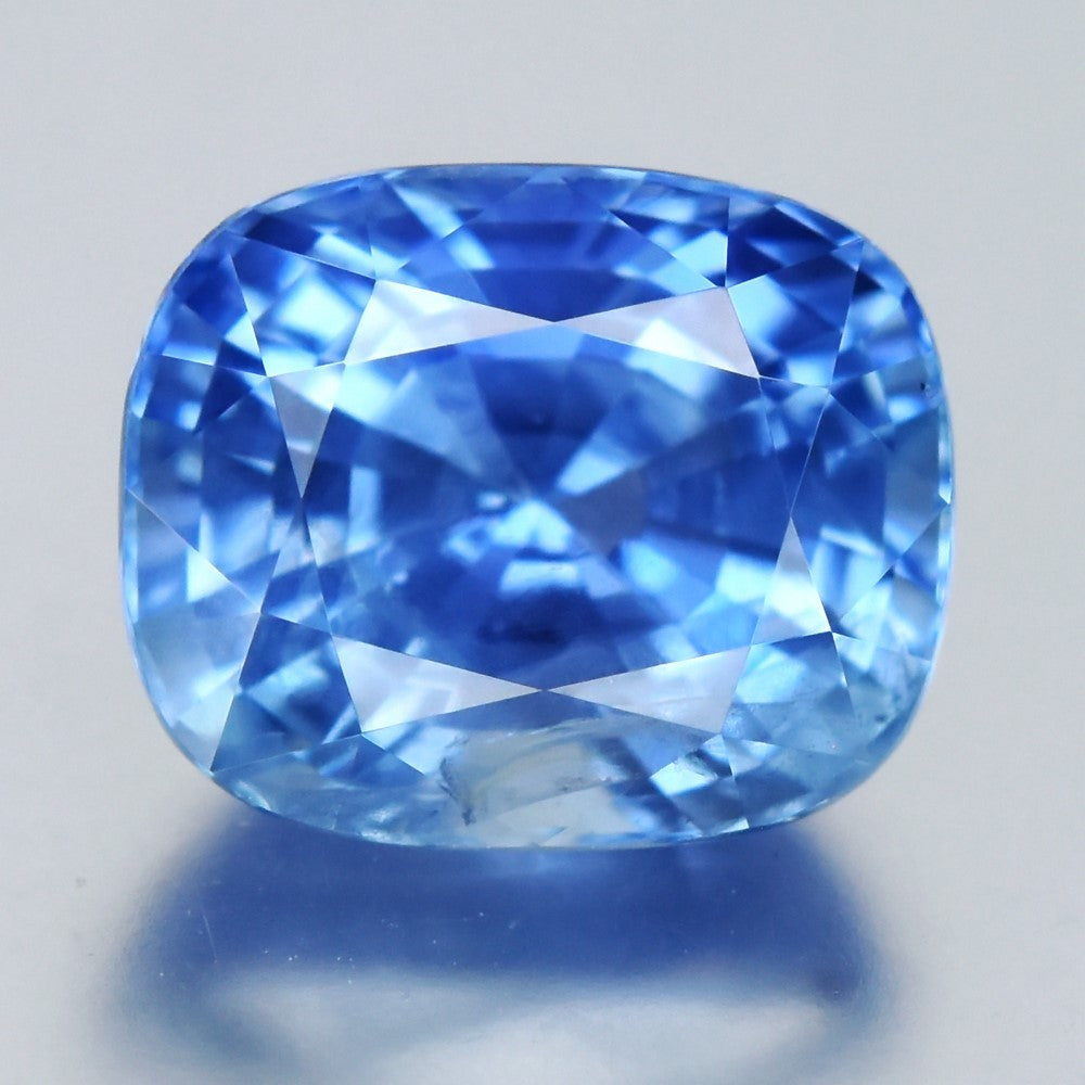 3.75ct VS Cushion Natural Pastel Cornflower Blue Sapphire - Unheated, Burma