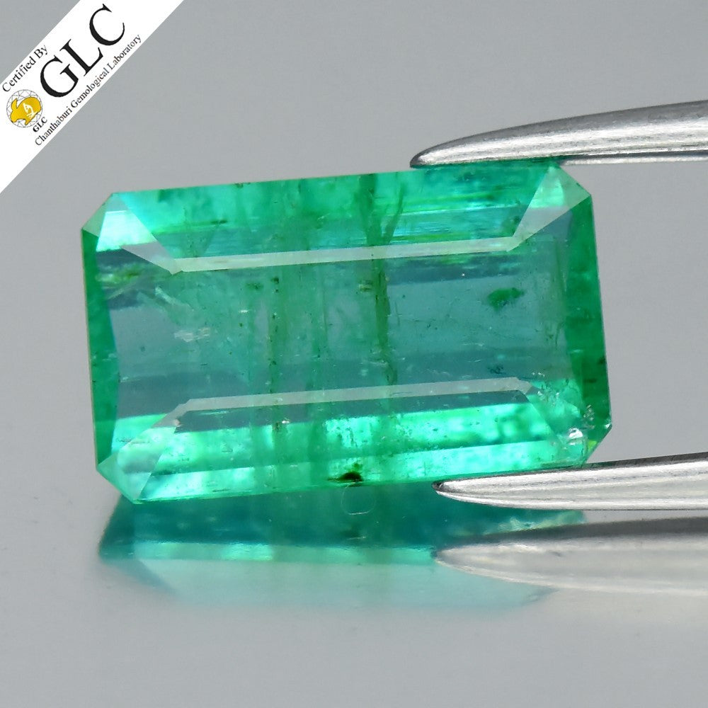 GLC CERTIFIED 1.34ct Octagon Natural Green Emerald - Colombia Gemstone — view 1