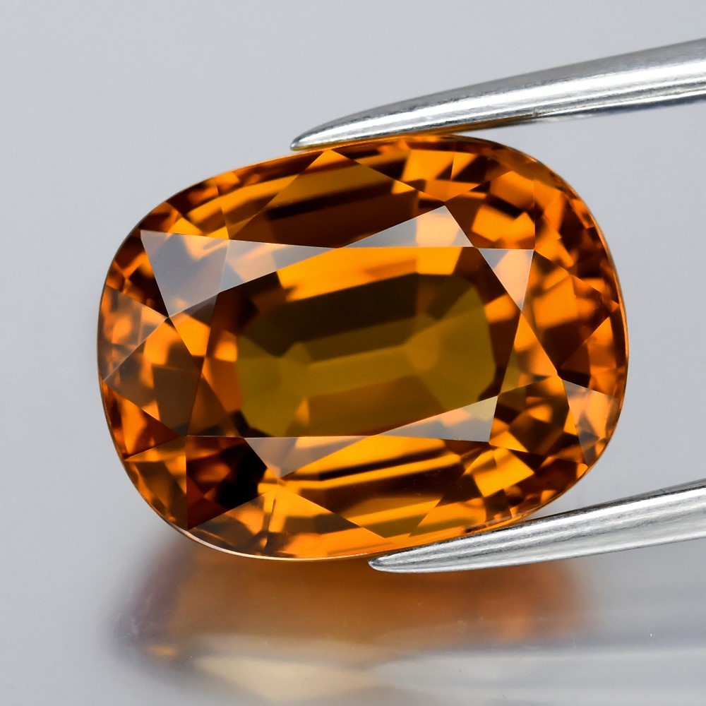IF Clarity! 6.10ct 11.3x8.8mm Cushion Natural Yellow Sapphire - Thailand Gem