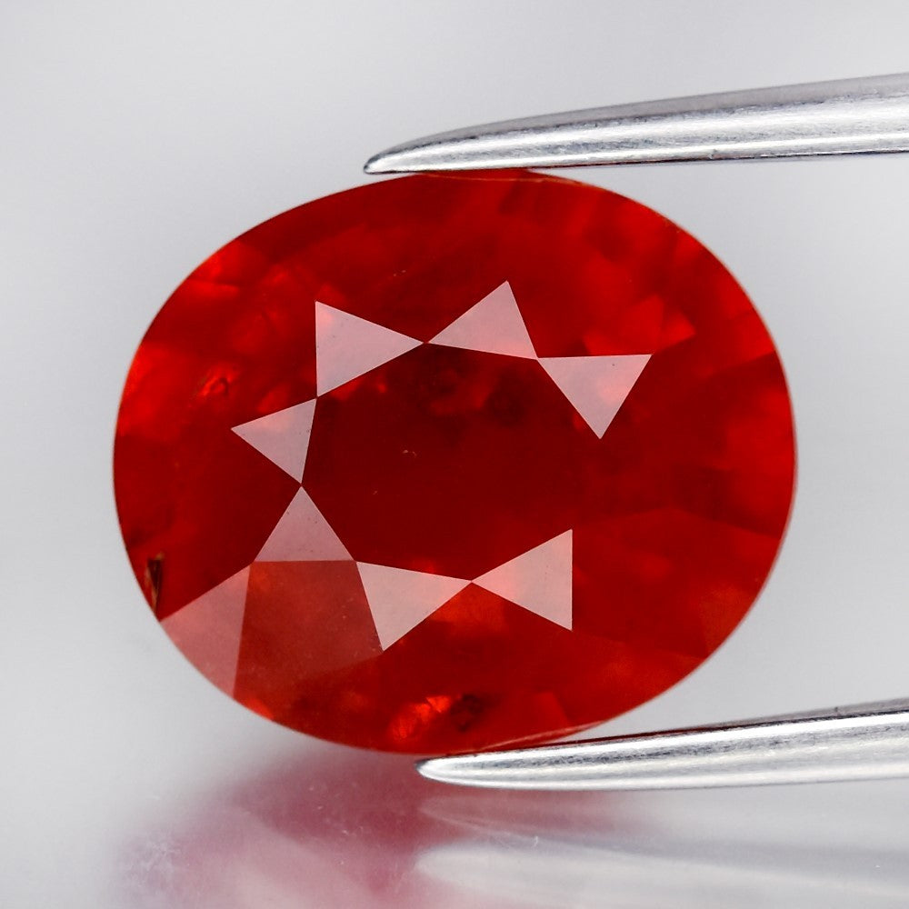 4.00ct 10.3x8.7mm Oval Orange Sapphire - Perfect, Africa Gemstone