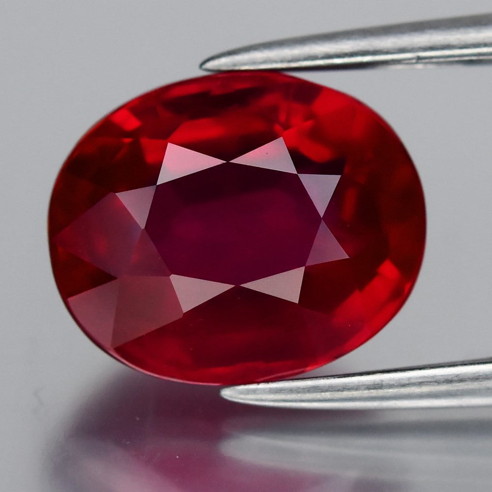3.03ct 8.8x7.3mm Oval Natural Purplish Red Ruby - Heated, Mozambique Gemstone