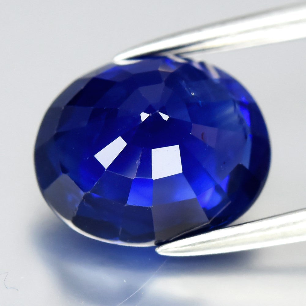 3.05ct Oval Natural Majestic Velvet Blue Sapphire - Heated, Ceylon Gemstone — view 3