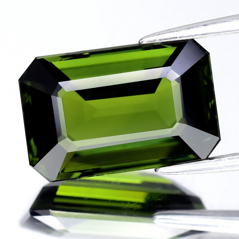 IF Clean! 6.71ct 13x8.5mm Octagon Natural Green Sapphire - Thailand Gemstone