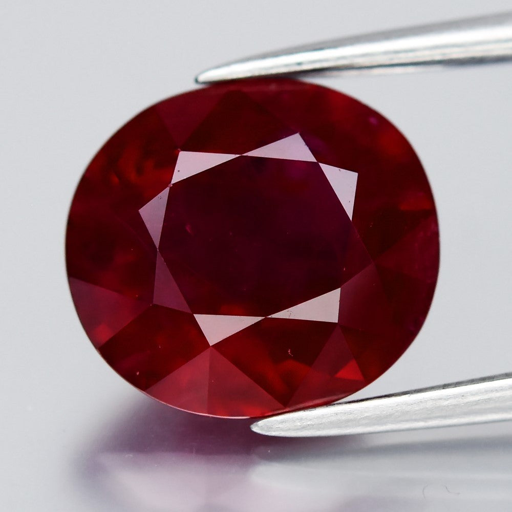 3.44ct 9.5x8.7mm Oval Natural Purplish Red Burmese Ruby - Heated Only No Glass