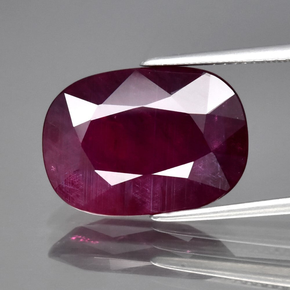 8.40ct 15.7x11.3mm Oval Natural Purplish Red Ruby Gemstone Mozambique * Heated