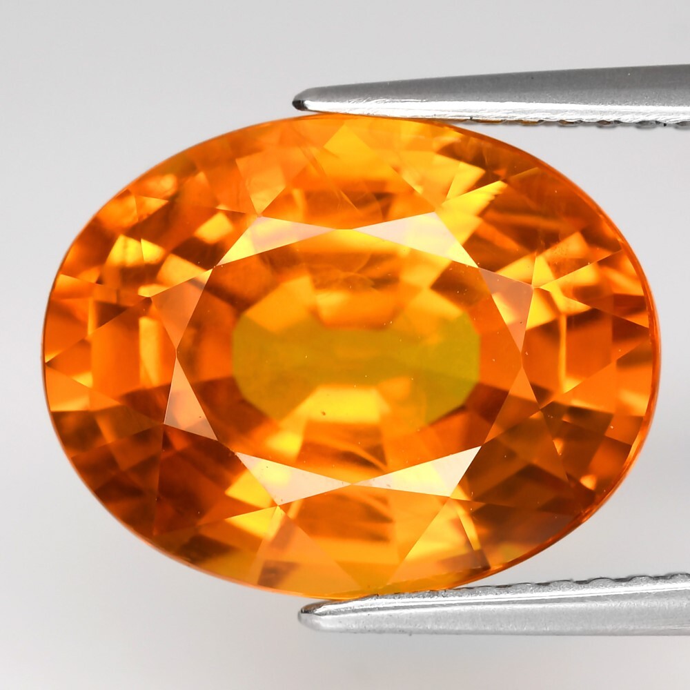 Big! 8.78ct 13.5x10.5mm Oval Natural Yellow Sapphire - Stunning, Thailand Gem