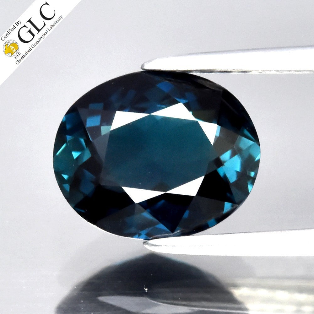 GLC CERTIFIED 1.67ct IF Oval Natural Unheated Blue Indicolite Tourmaline Gem — view 1