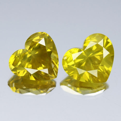 Pair 2pcs/2.04ct t.w Heart Natural Treated Fancy Intense Yellow Diamond SI1