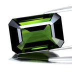 6.74ct 14x9.5mm IF Octagon Natural Green Sapphire - Flawless, Thailand Gem