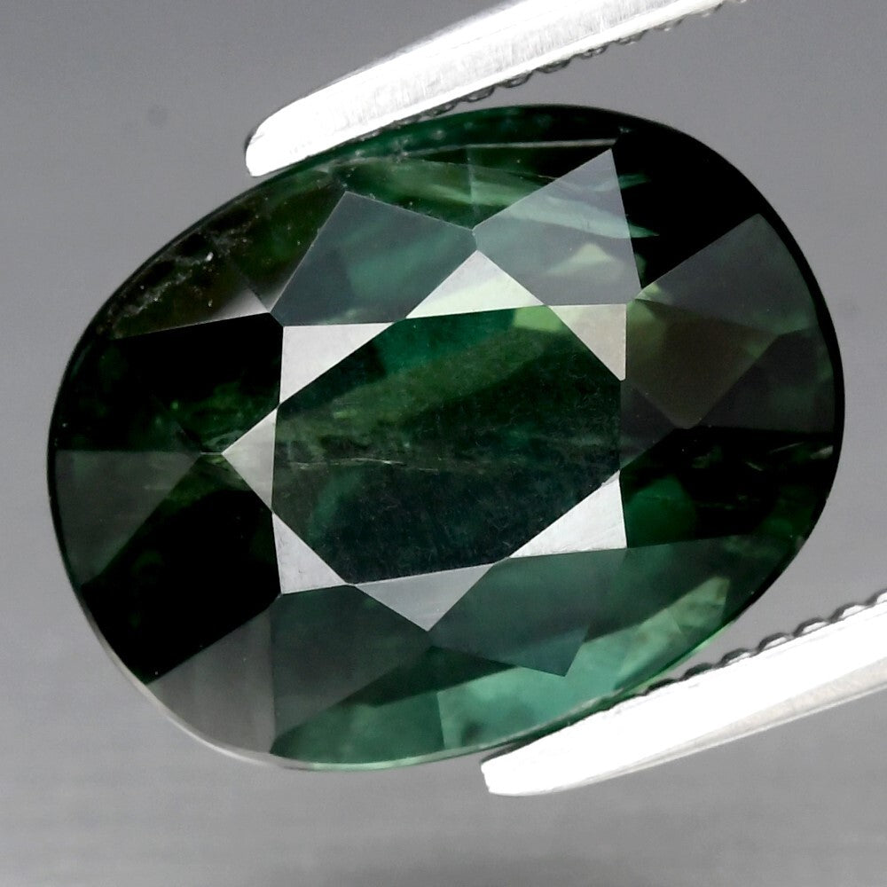 3.83ct Green Sapphire | Oval