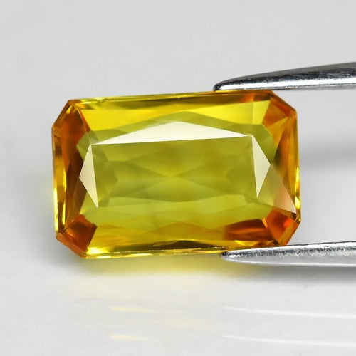 3.16ct 11.3x7.5mm IF Scissor-Cut Golden Yellow Sapphire - Thailand Gemstone