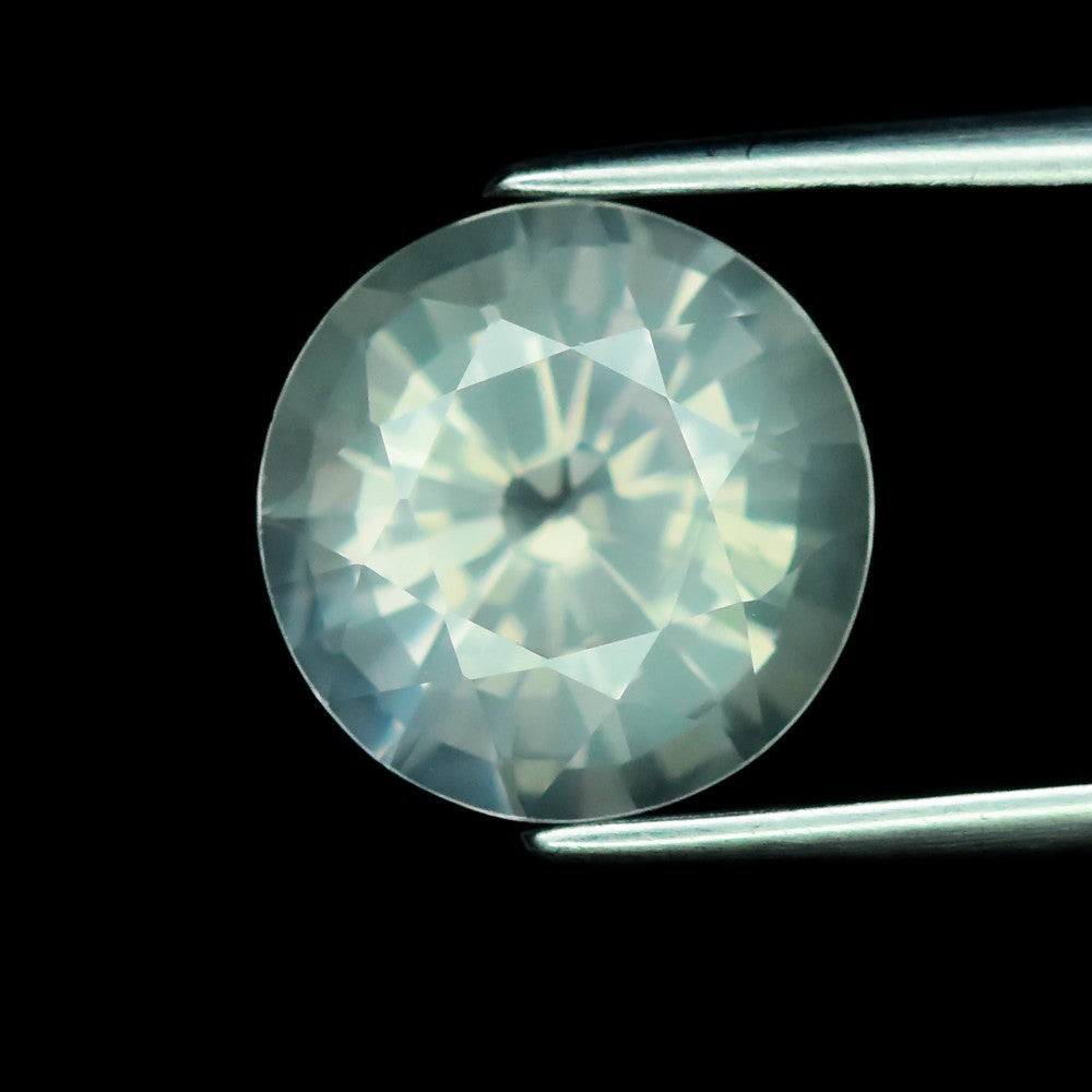 3.45ct Light Bluish Green Sapphire | Round